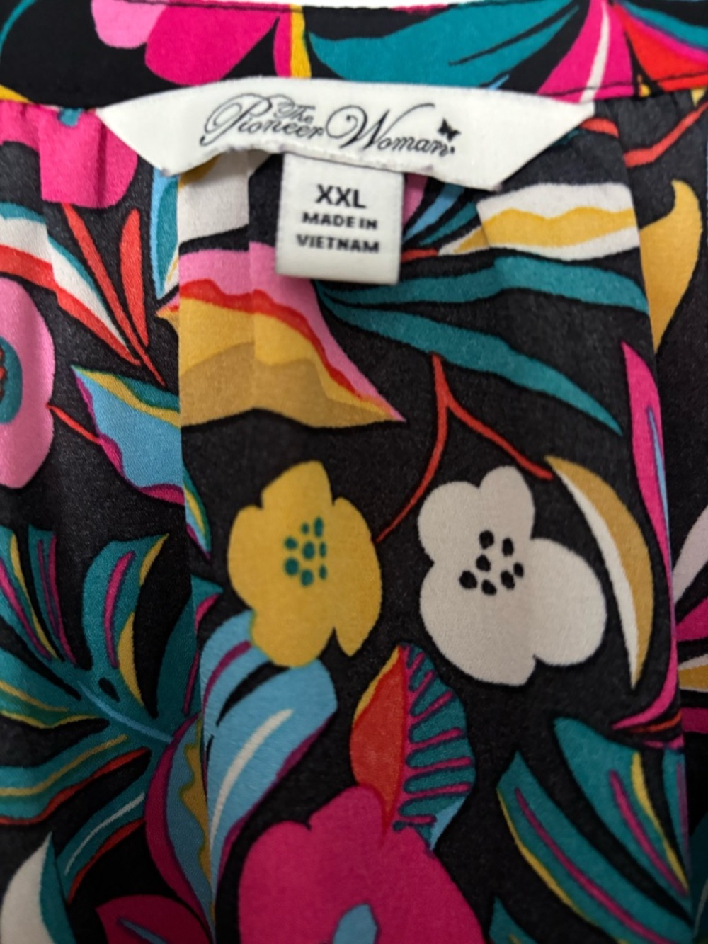 The Pioneer Woman Black Floral V-Neck Tunic with Pink, Blue & Yellow Accents - Picture 4 of 6